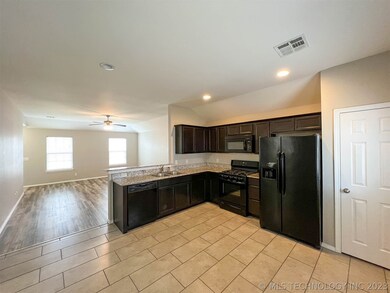 25463 E 93rd Place S, Broken Arrow, OK 74014 - photo 5