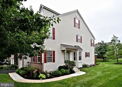 316 Wheatfield Cir, Hatfield, PA 19440 - photo 3