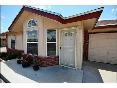 14468 Bryce Dr, Horizon City, TX 79928 - photo 3