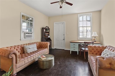 1128 Clouet St, New Orleans, LA 70117 - photo 3