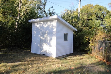 110 Winona Dr, Machesney Park, IL 61115 - photo 6