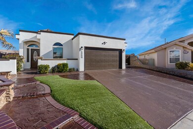 14209 Desert Yucca Dr, Horizon City, TX 79928 - photo 5