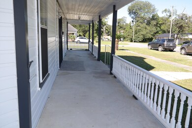 House Porch (3)