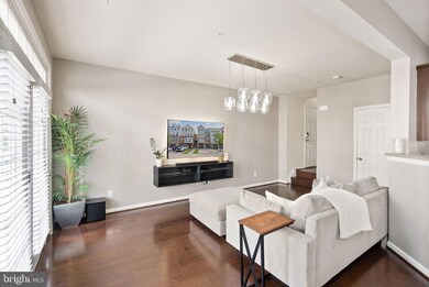 25214 Briargate Terrace, Chantilly, VA 20152 - photo 6