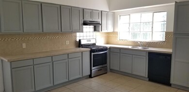 2025 San Jose Ave, El Paso, TX 79902 - photo 3