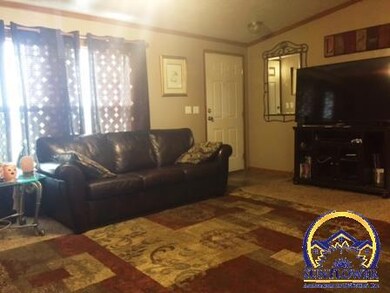 7902 NW Wilson Rd, Topeka, KS 66618 - photo 2