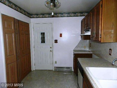 1685 Farm Ln, Greencastle, PA 17225 - photo 6