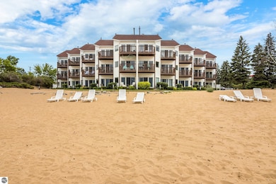 1995 Us-31 N unit 220, East Bay Township, MI 49686 - photo 2