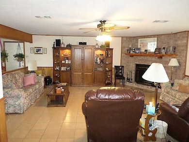 Den/Family/Great Room.