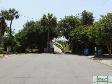 ELEVATED BOARD WALK TO BEACH- EASY ACCESS
