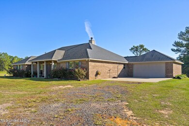1 Exterior (3 of 3)