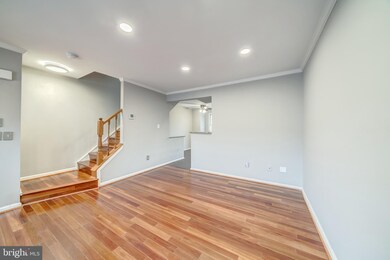 6515 Skylemar Trail, Centreville, VA 20121 - photo 3