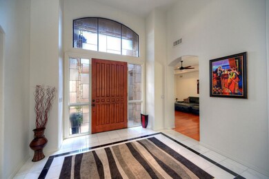 004_Foyer