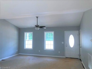 943 Mount Shepherd Rd, Asheboro, NC 27205 - photo 2