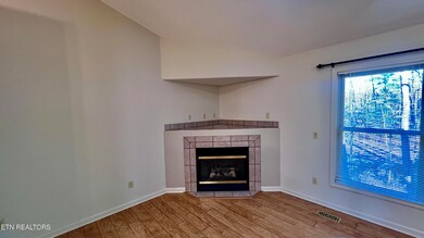 160 Lakeside Dr, Crossville, TN 38558 - photo 5