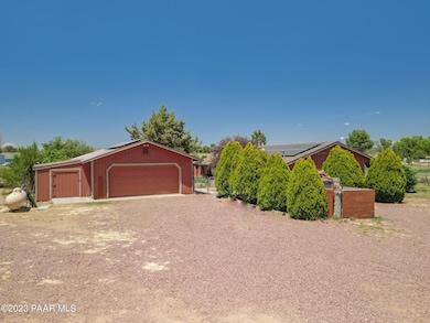 860 W Rolling Hills Rd, Paulden, AZ 86334 - photo 2