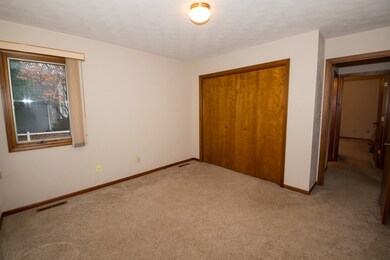 57182 Sequoia Dr, Goshen, IN 46528 - photo 4