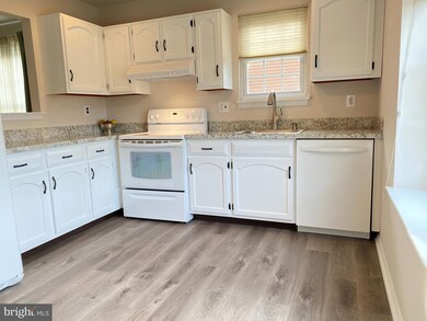 31 Knollwood Dr, Woodbury, NJ 08096 - photo 5