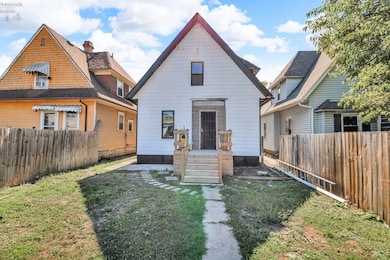 49 Nevada St, Toledo, OH 43605 - photo 2