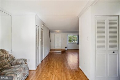 11406 Waterbury Way, Germantown, MD 20876 - photo 5