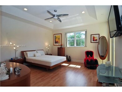 4853 NW 113th Place, Doral, FL 33178 - photo 6