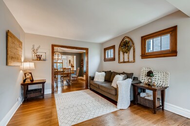 385 N Addison Ave, Elmhurst, IL 60126 - photo 4