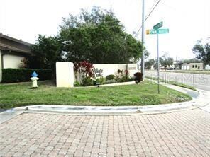 376 Oak Hill Dr unit 36, Sarasota, FL 34232 - photo 5