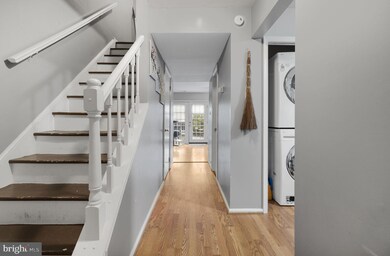 9051 Mcrae Ct, Manassas, VA 20110 - photo 2