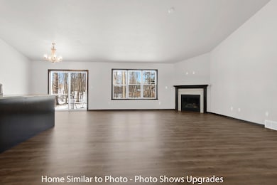 1715 Betty Jean Ln, Green Bay, WI 54313 - photo 2