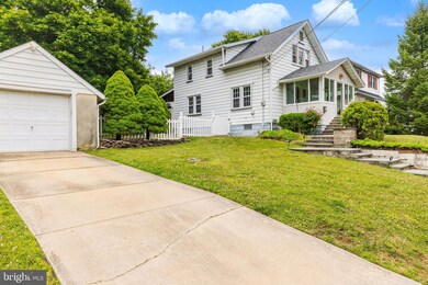76 Knight Ave, Runnemede, NJ 08078 - photo 2