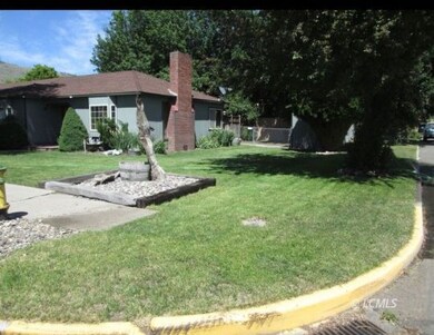 857 S H St, Lakeview, OR 97630 - photo 2