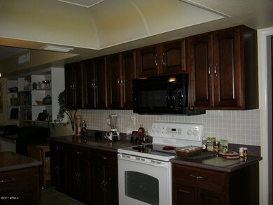 17626 N Jasmine Dr, Sun City, AZ 85373 - photo 6