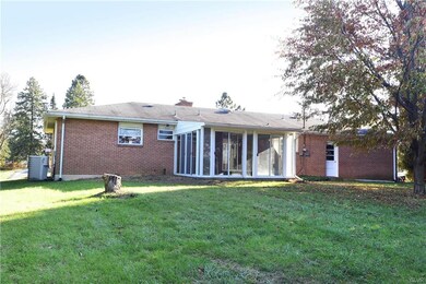 3129 Elm Dr, Allentown, PA 18103 - photo 2