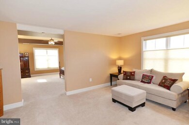 35495 Autumn Ridge Ct, Round Hill, VA 20141 - photo 2