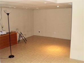 420 Potters Ave, Providence, RI 02907 - photo 5