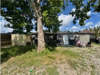 3147 Golfcrest Blvd, Houston, TX 77087 - photo 6