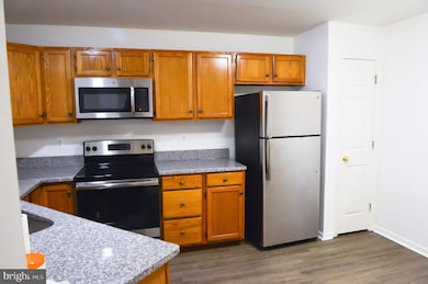 8326 Green Heron Way unit 48, Lorton, VA 22079 - photo 5