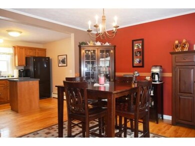 Dining Rm w HardWood Floors!