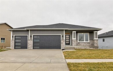 9731 Watermeadow Cir, Johnston, IA 50131 - photo 2