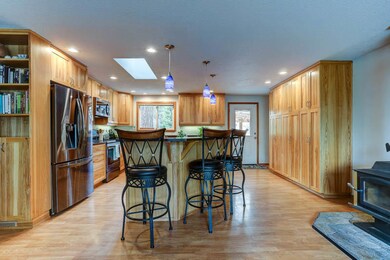56685 Stellar Dr, Bend, OR 97707 - photo 5