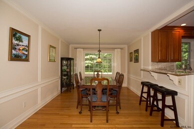 2337 Algonquin Rd, Schenectady, NY 12309 - photo 7