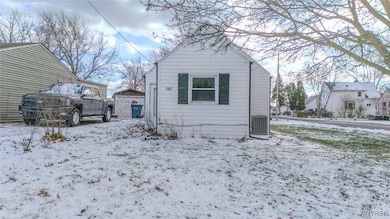 3487 Rhode Island Ave, Niagara Falls, NY 14305 - photo 2