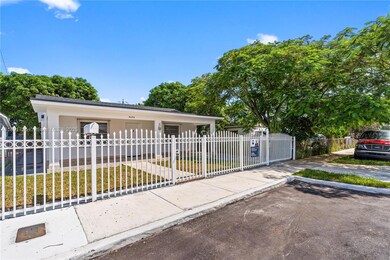 4545 E 8th Ln, Hialeah, FL 33013 - photo 4