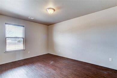 13807 Acme Rd unit 215, Shawnee, OK 74804 - photo 4