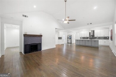 883 Gaston St SW, Atlanta, GA 30310 - photo 3