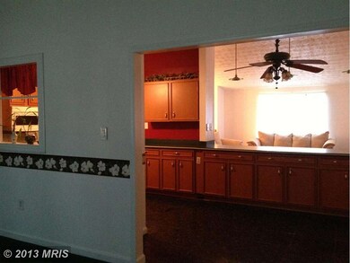 618 Fuselage Ave, Essex, MD 21221 - photo 5