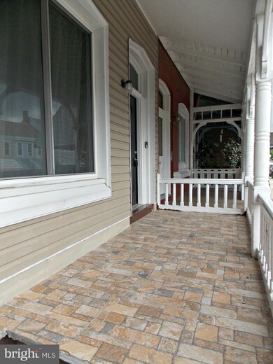 419 N 11th St, Reading, PA 19604 - photo 5