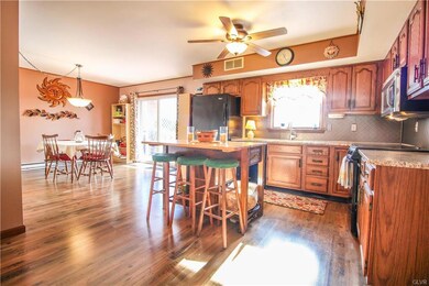 812 American General Dr, Easton, PA 18040 - photo 3