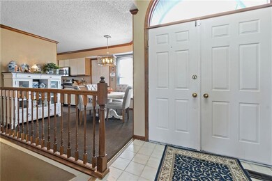 5424 Aminda St, Shawnee, KS 66226 - photo 3