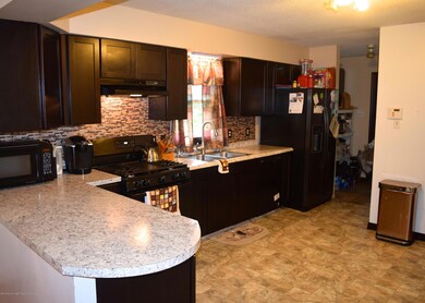 kitchen 90 hawkinsmall